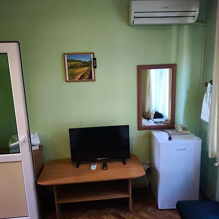Хотел водстрой 2*
